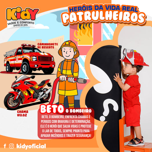 Sandália Infantil Menino Kidy Fly Com Brinquedo Surpresa Preto
