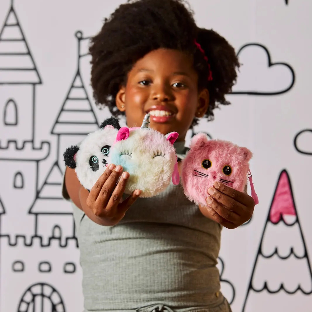 Tênis Menina Infantil Kidy Astral Preto e Pink com Porta Objetos de Pelúcia