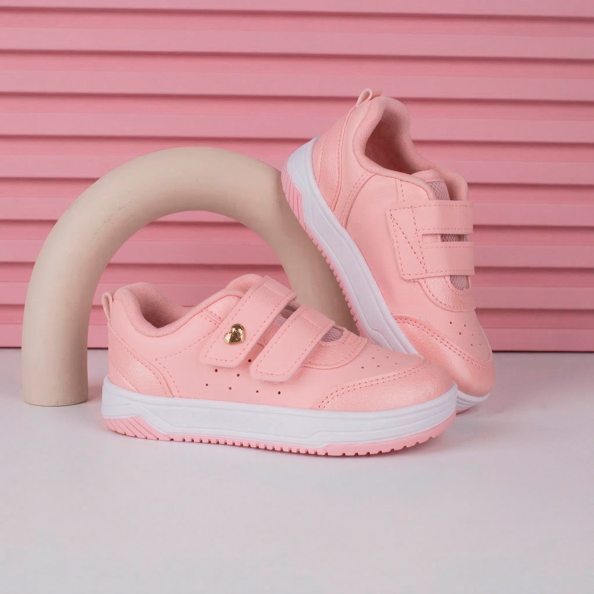 Tênis Infantil Menina Kidy Happy Nude Com Velcro Duplo Confortável e Versátil