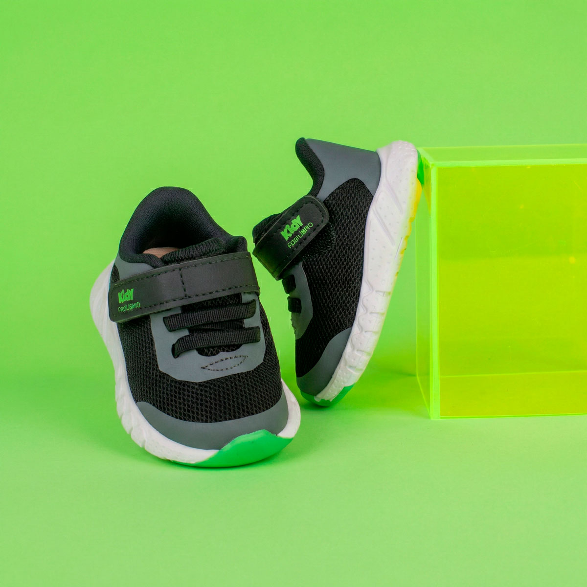 Tênis Kidy Equilíbrio Infantil Preto Grafite Verde Conforto e Estabilidade