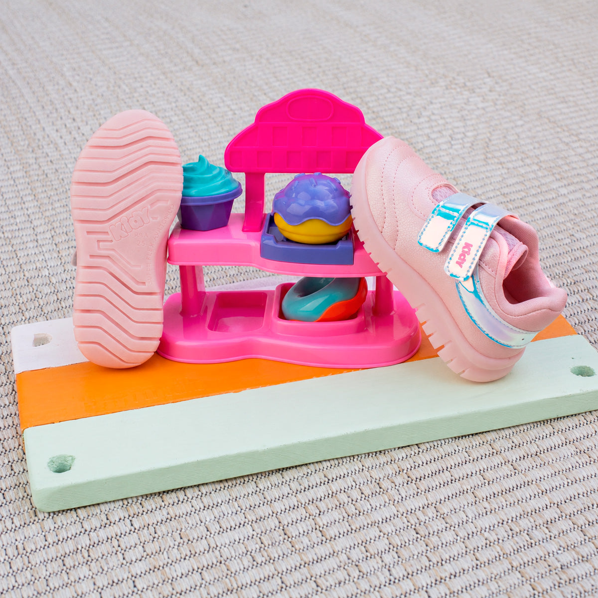Tênis Infantil Menina Kidy Ultra Flex Prata Macio Anatômico