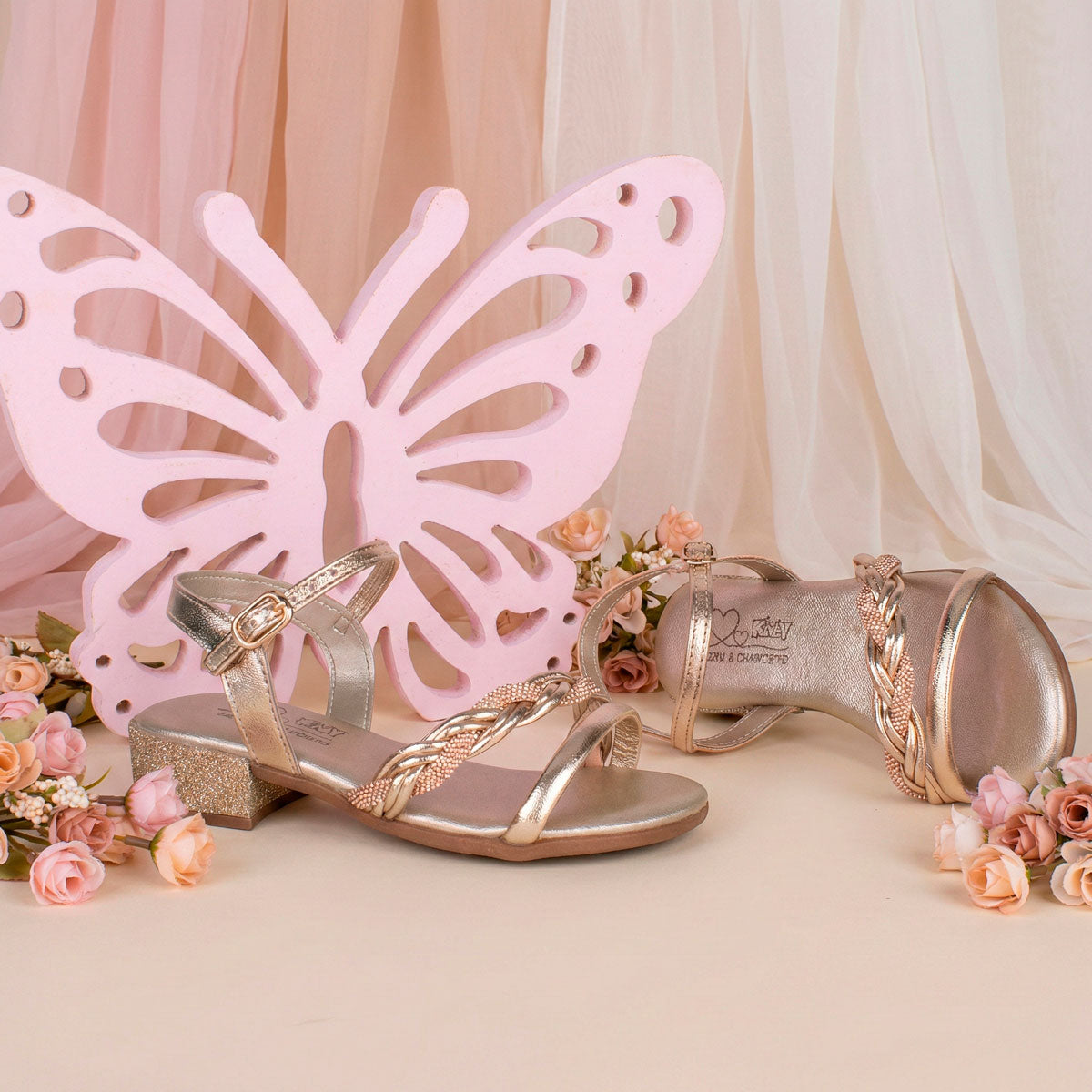 Sandália Infantil Menina Kidy Isis Ouro  Elegante e Confortável