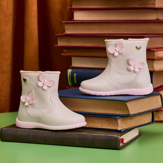 Bota Infantil Menina Kidy Soft Borboletas Marfim Delicada Conforto