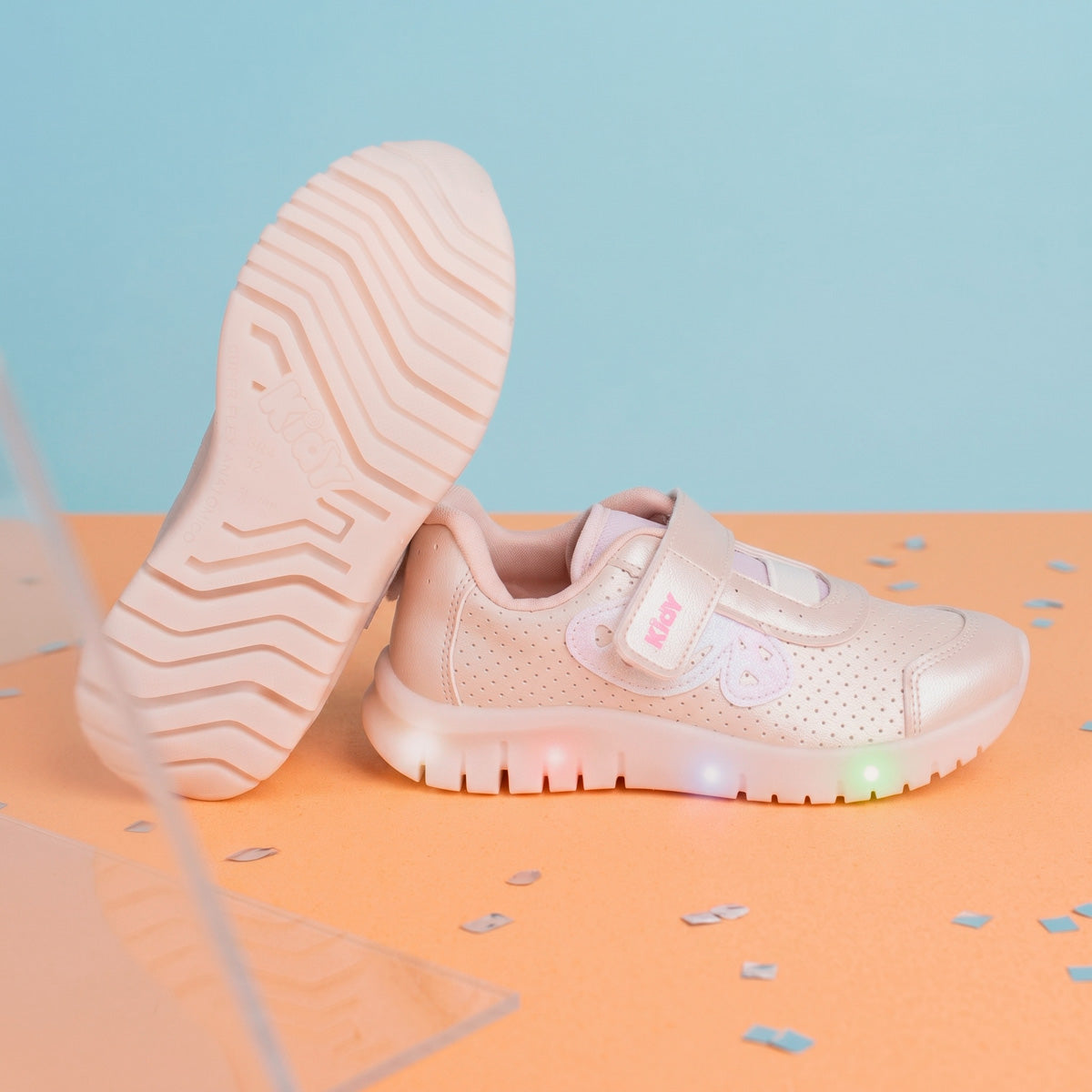 Tênis Infantil Menina Kidy Light Fun Led Marfim Delicado Pisca-Pisca e Velcro