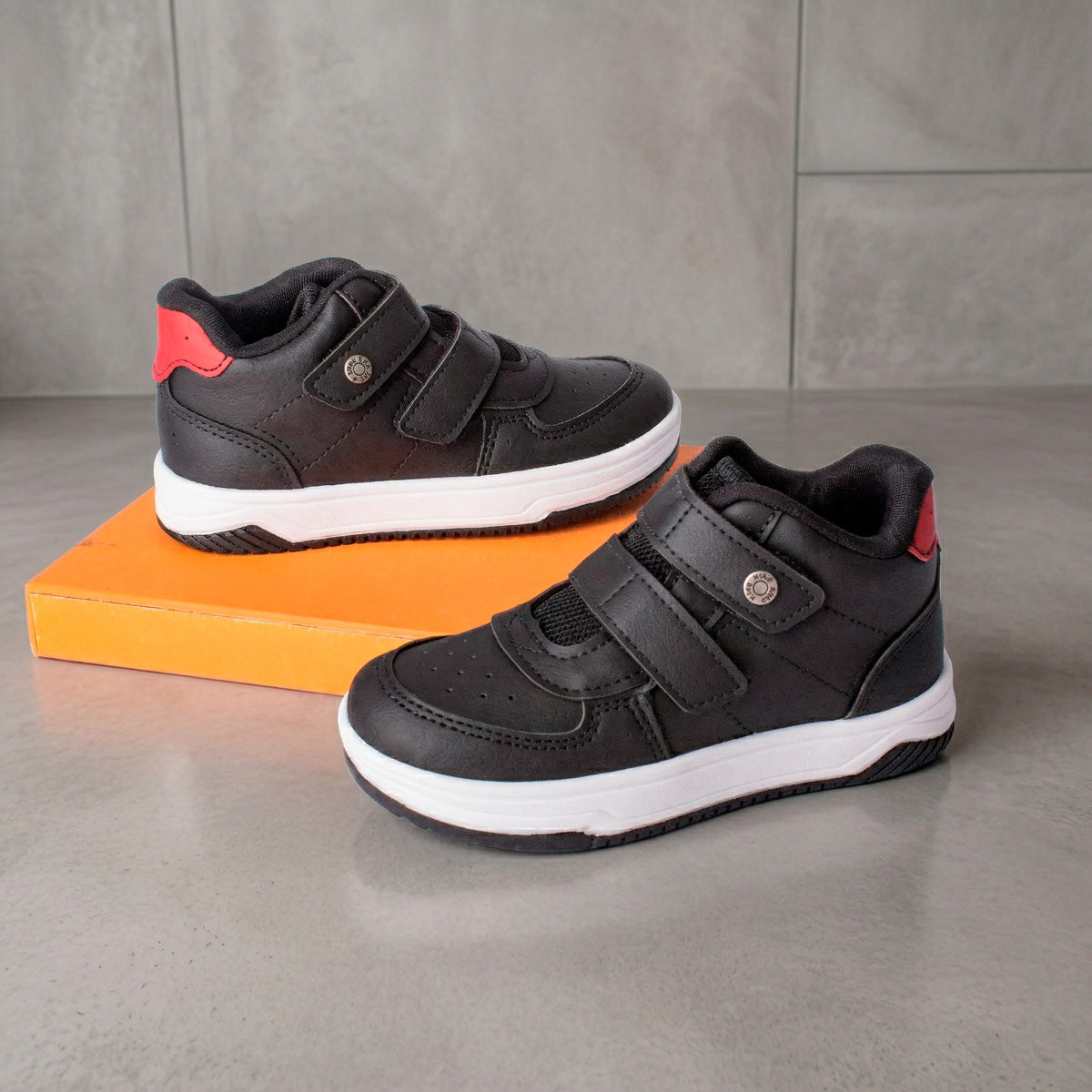 Tênis Infantil Menino Kidy Happy Velcro Duplo Preto com Vermelho 22 ao 27