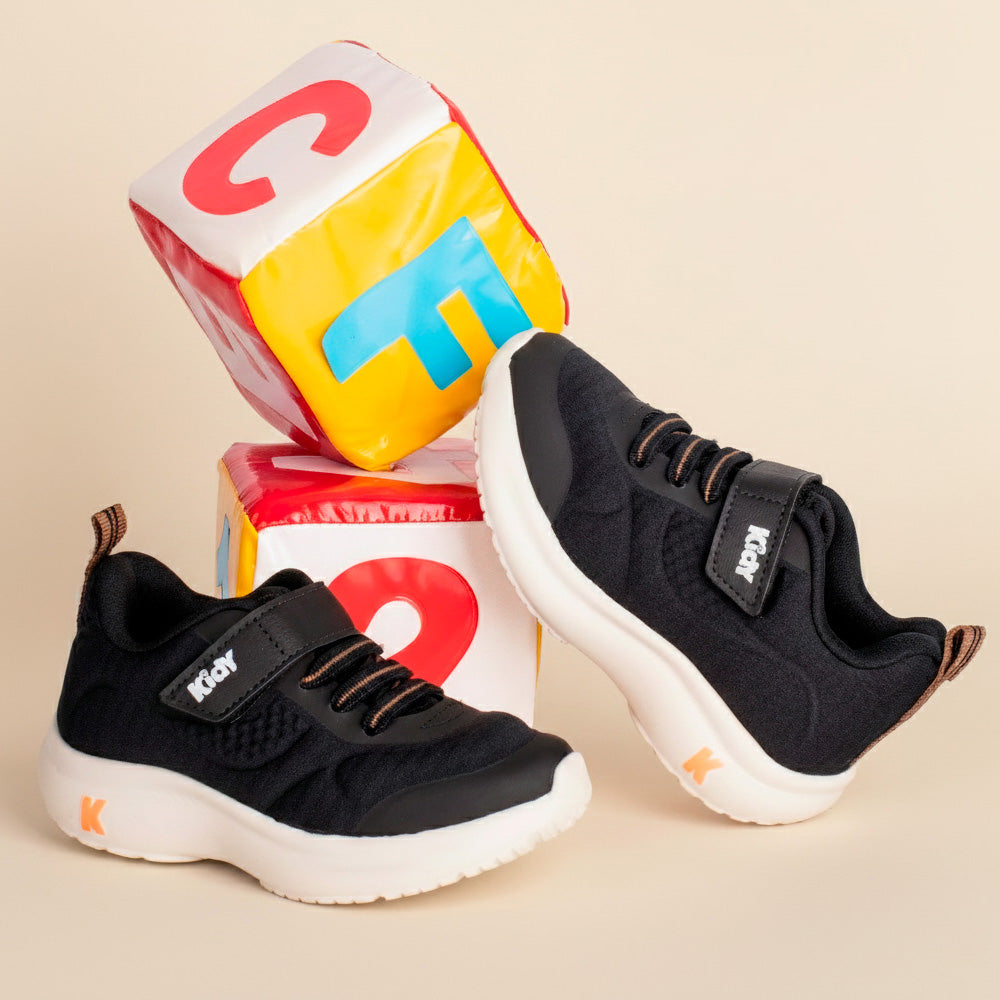 Tênis Infantil Menino Kidy Nuvem Preto e Bege Conforto e Leveza