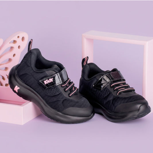 Tênis Menina Kidy Nuvem Preto e Rosa Chiclete