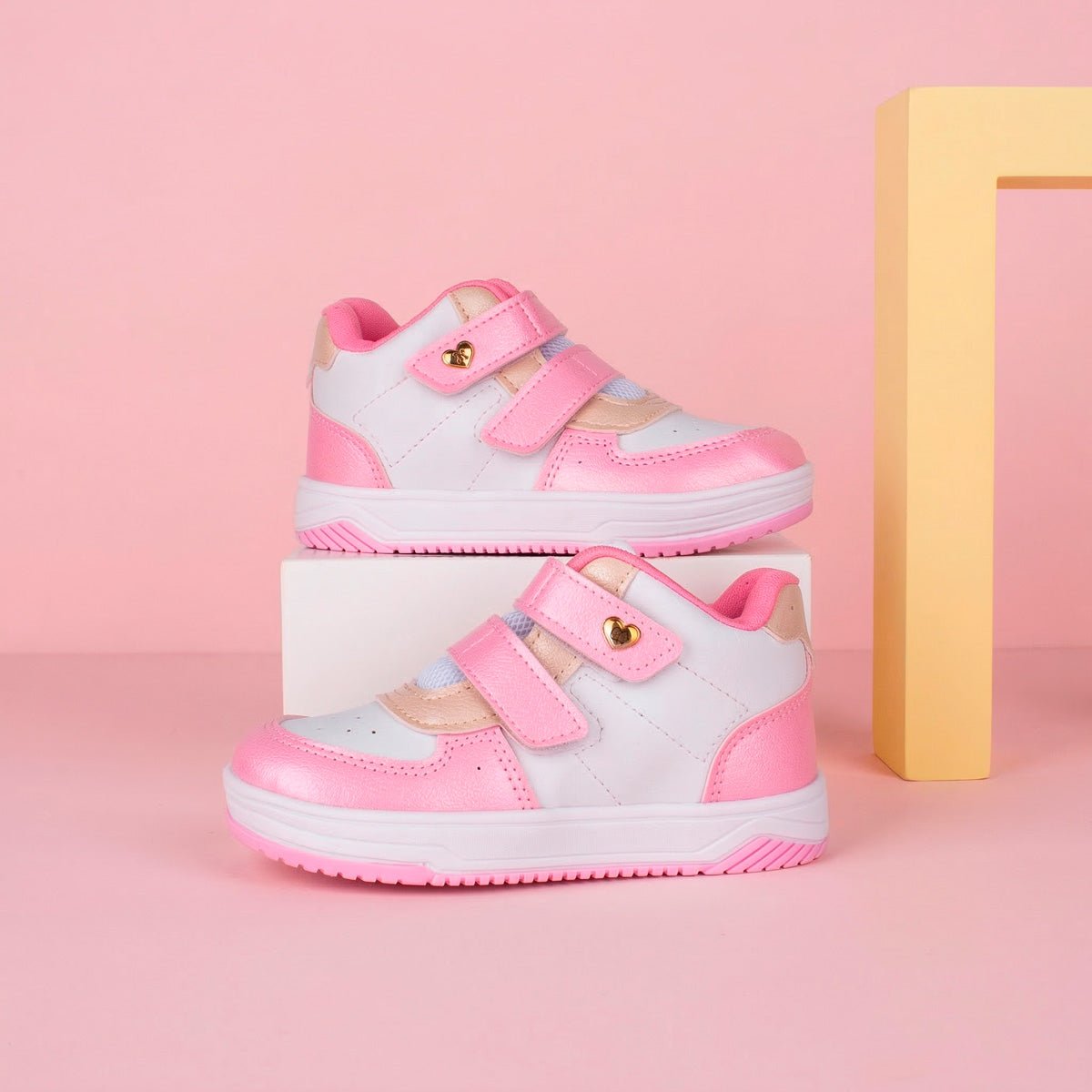 Tênis Infantil Menina Kidy Happy Rosa e Branco com Velcro Confortável e Delicado - Kidy Calçados - 