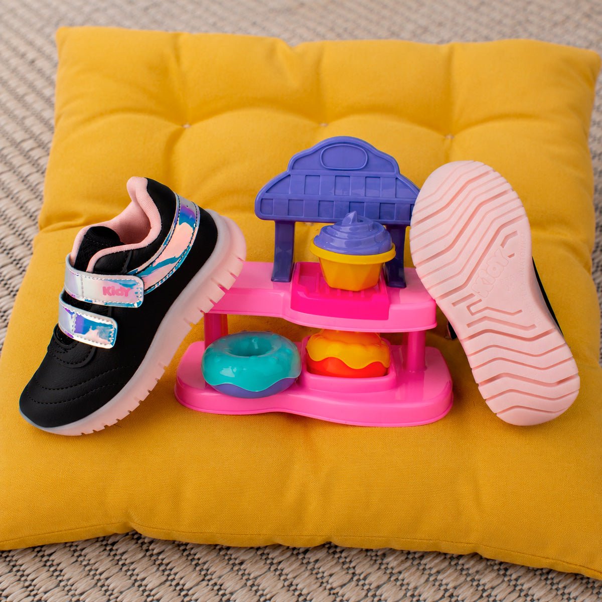 Tênis Infantil Menina Kidy Ultra Flex Preto Macio Anatômico - Kidy Calçados -